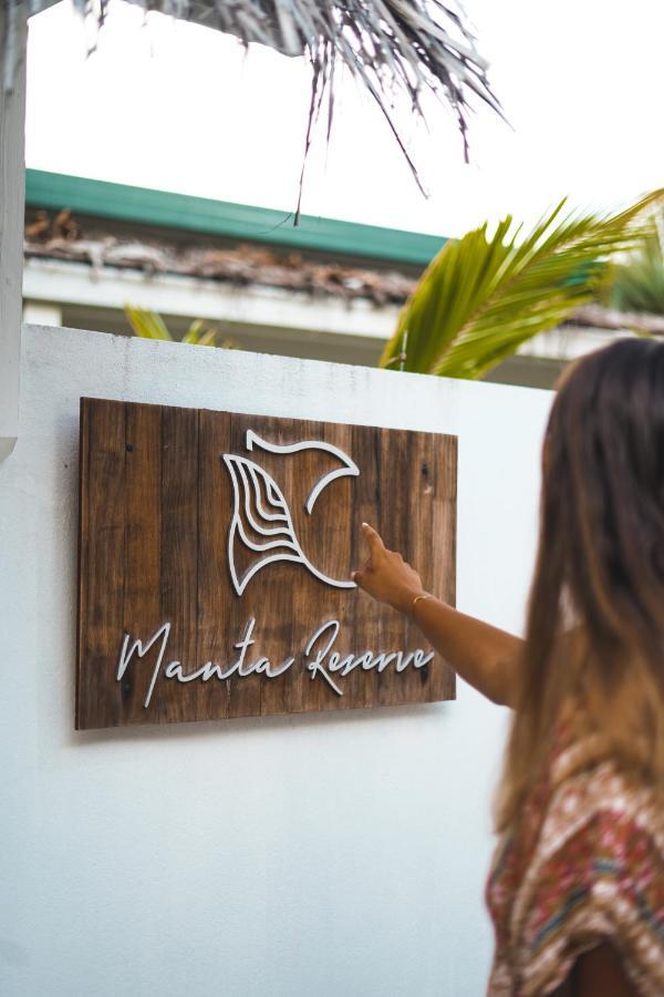 Manta Reserve Maalhos  外观 照片